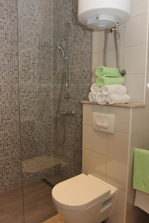 Apartment House Vitaic Супетар Екстериор снимка