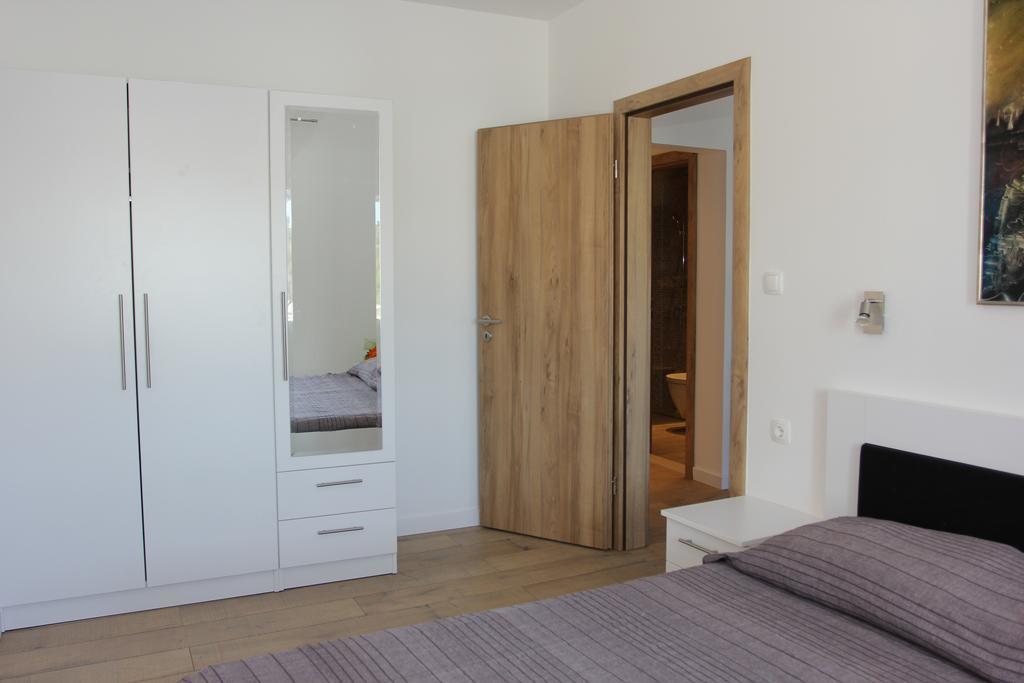 Apartment House Vitaic Супетар Стая снимка