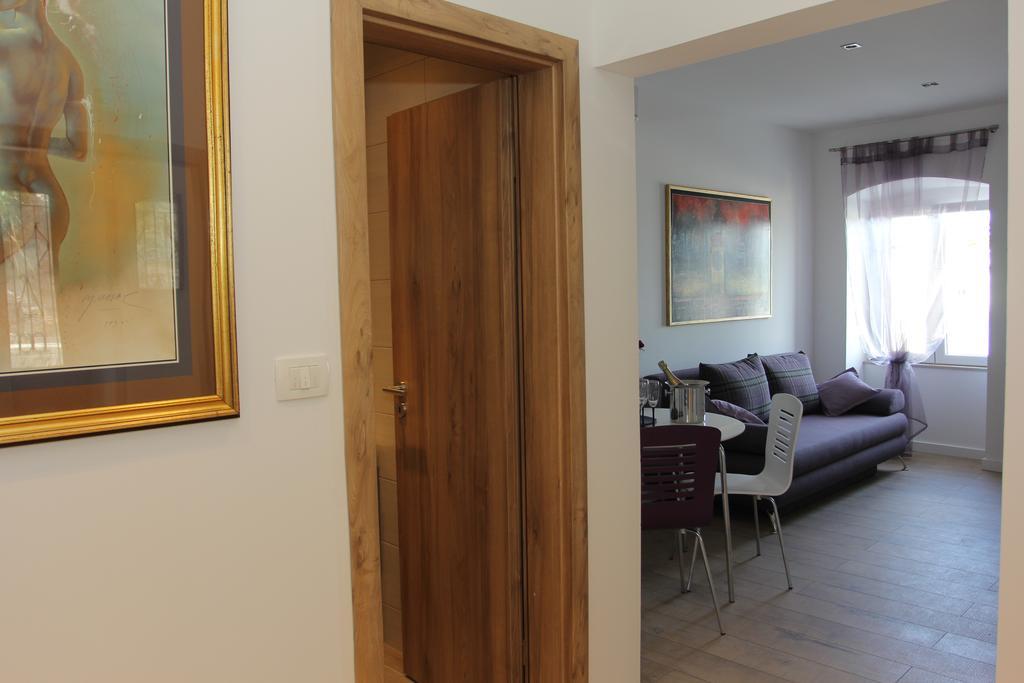 Apartment House Vitaic Супетар Стая снимка